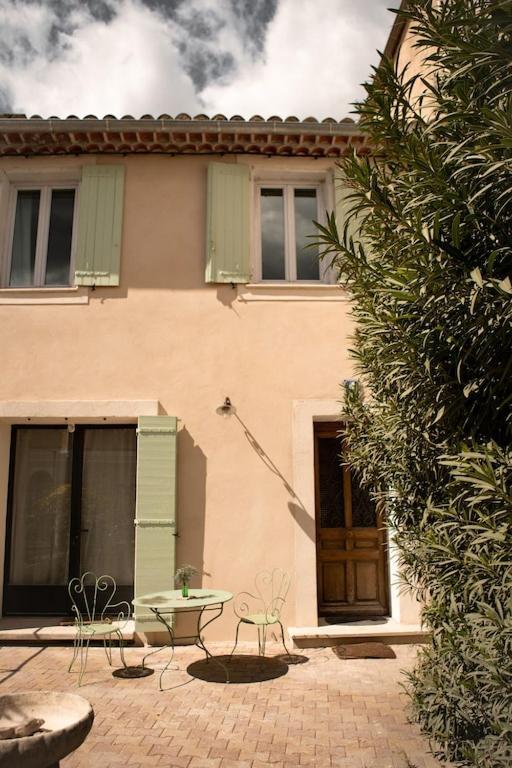 La Maison Du Bassin LʼIsle-sur-la-Sorgue 외부 사진